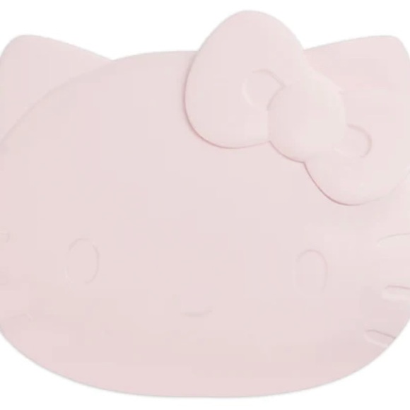 Impressions for Hello Kitty Battery Compact Mirror - Picture 3 of 7